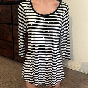 #76 Black and White Striped Top by Beldini